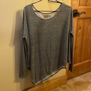 Hollister Long Sleeve Gray Top